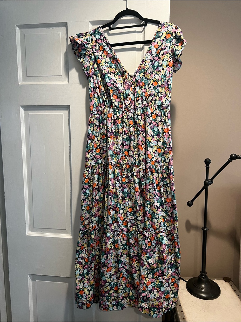 GAP Multicolor Floral V-Neck Ruffle Dress - Picture 2 of 2